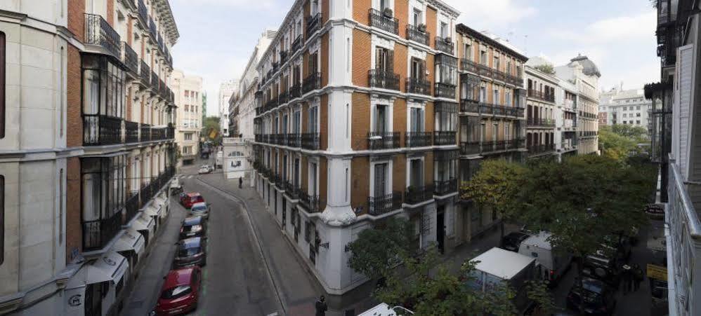 Modern Flats In Justicia By Allo Housing Madrid Luaran gambar